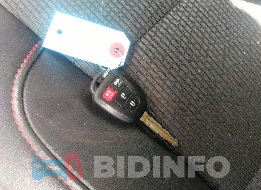 4T1BF1FK6HU329226 Photo# 11