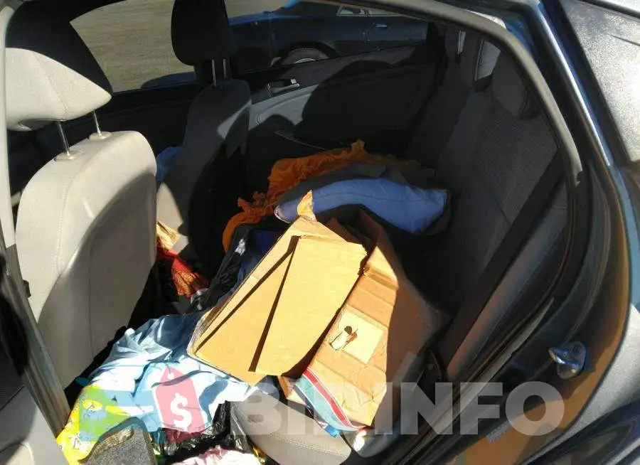 KMHCT4AE2GU073472 Photo# 8