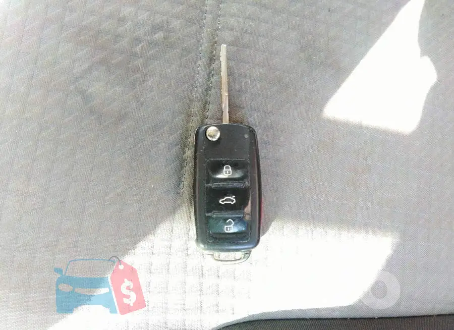 3VW2B7AJXJM261375 Photo# 11