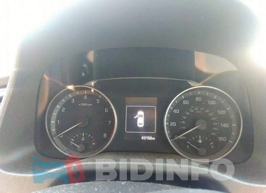5NPD84LF0JH233172 Photo# 7