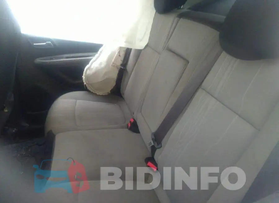 KL7CJLSB3GB654075 Photo# 8