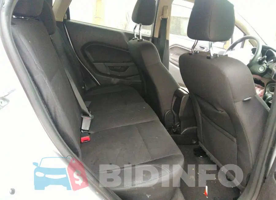 3FADP4EJ4JM122824 Photo# 8