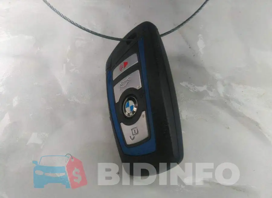 WBA8B7G5XJNV10901 Photo# 11
