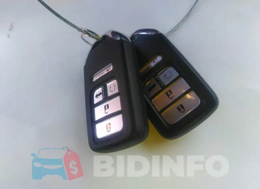 2HGFC1F97MH700310 Photo# 11
