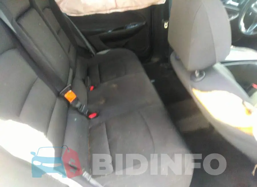 1G1ZB5ST5JF207996 Photo# 8