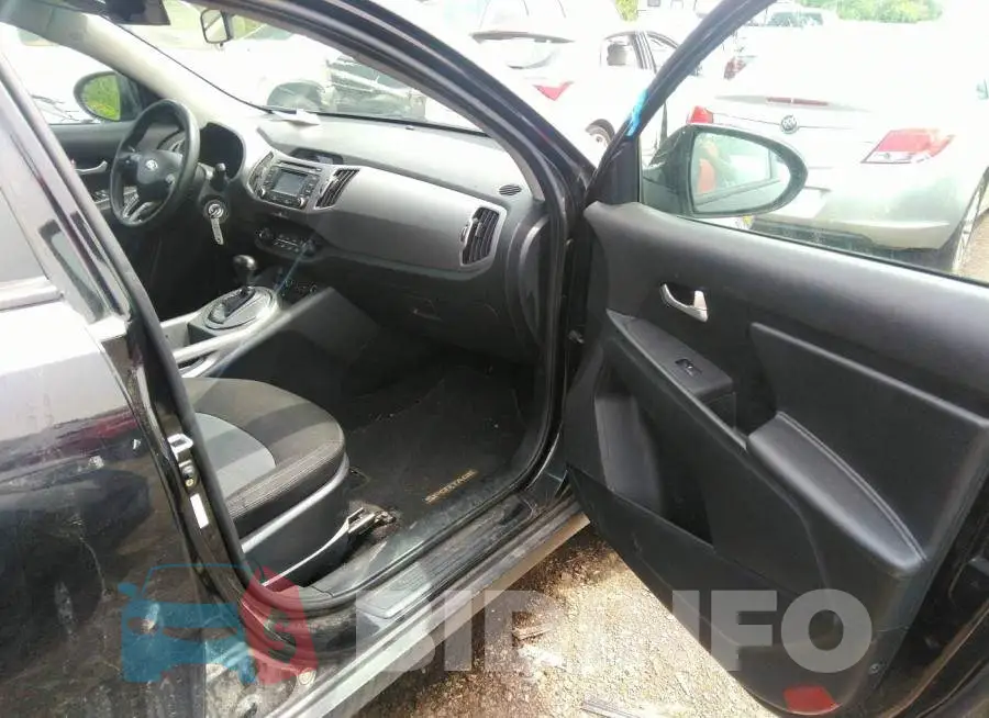 KNDPB3AC5G7844734 Photo# 5