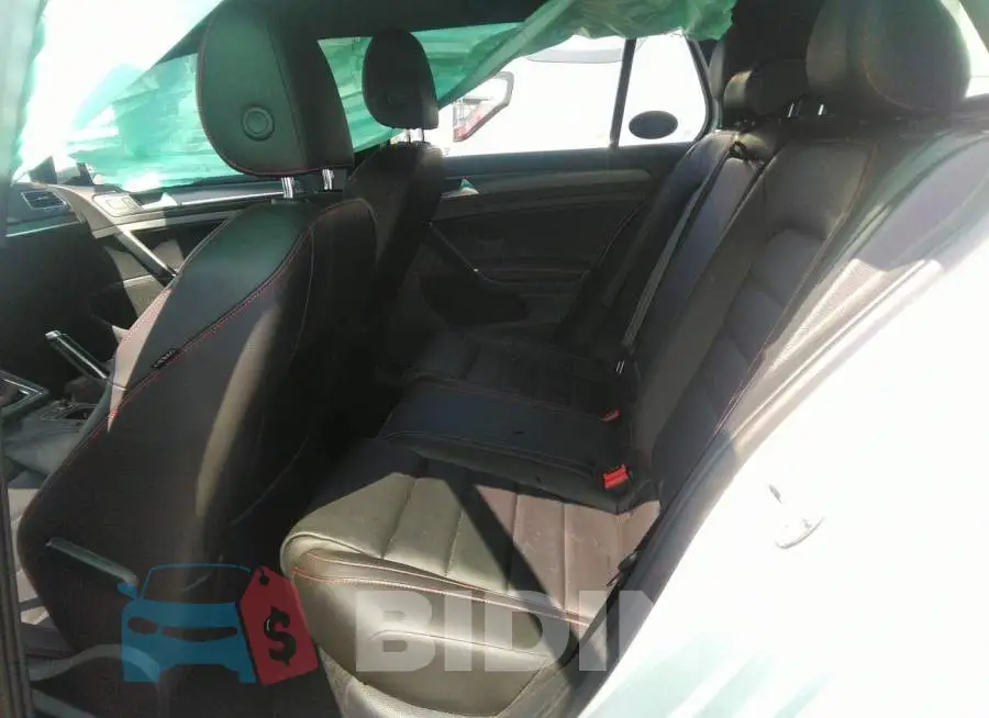 3VW6T7AU6KM003896 Photo# 8