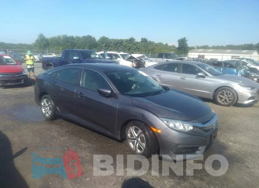 19XFC2F50HE218121 Photo# 1
