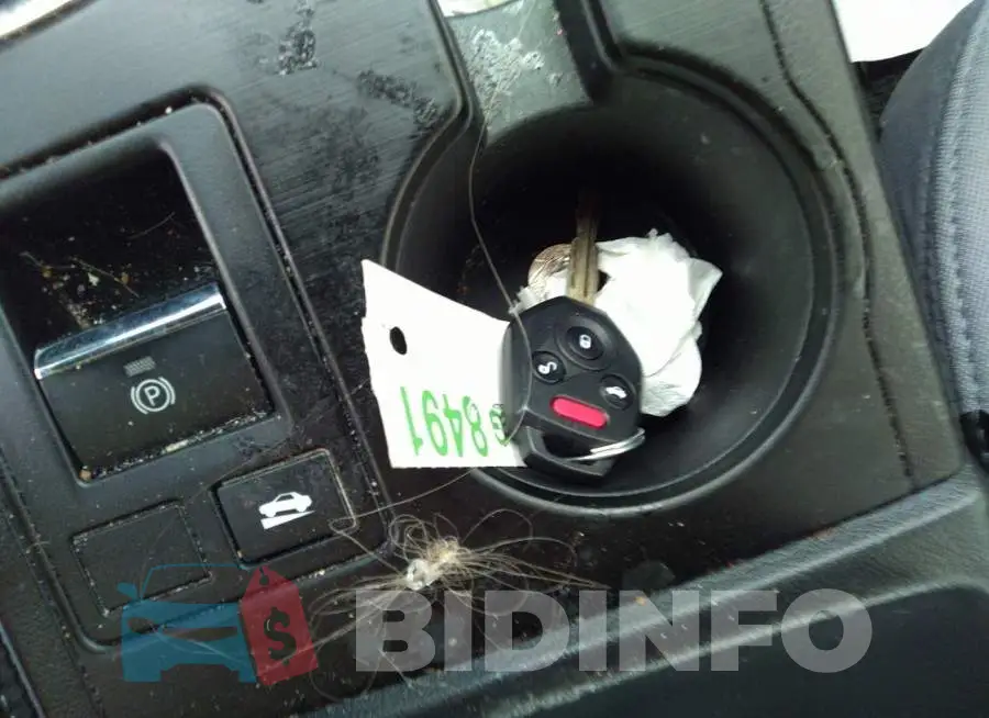 4S3BNAB6XJ3002890 Photo# 11
