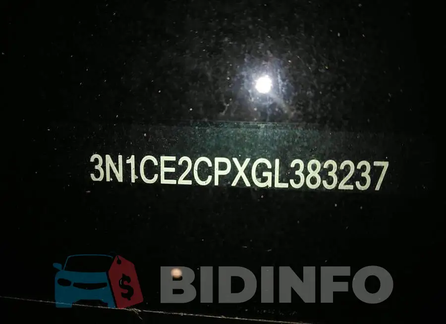 001CE2CPXGL383237 Photo# 9