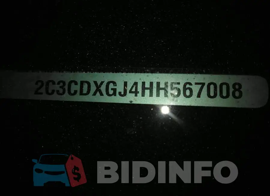 003CDXGJ4HH567008 Photo# 9