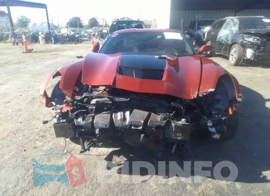 1G1YJ2D73F5112363 Photo# 6
