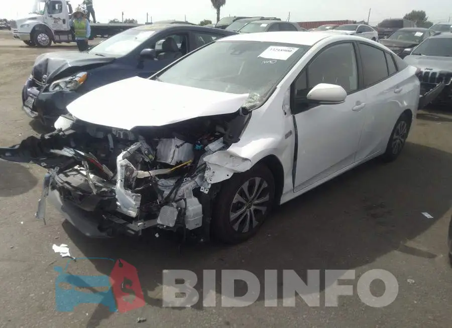 JTDKAMFP7M3182348 Photo# 2