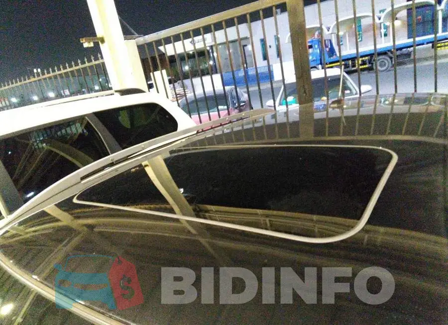 001BJ1CR4JW293473 Photo# 7