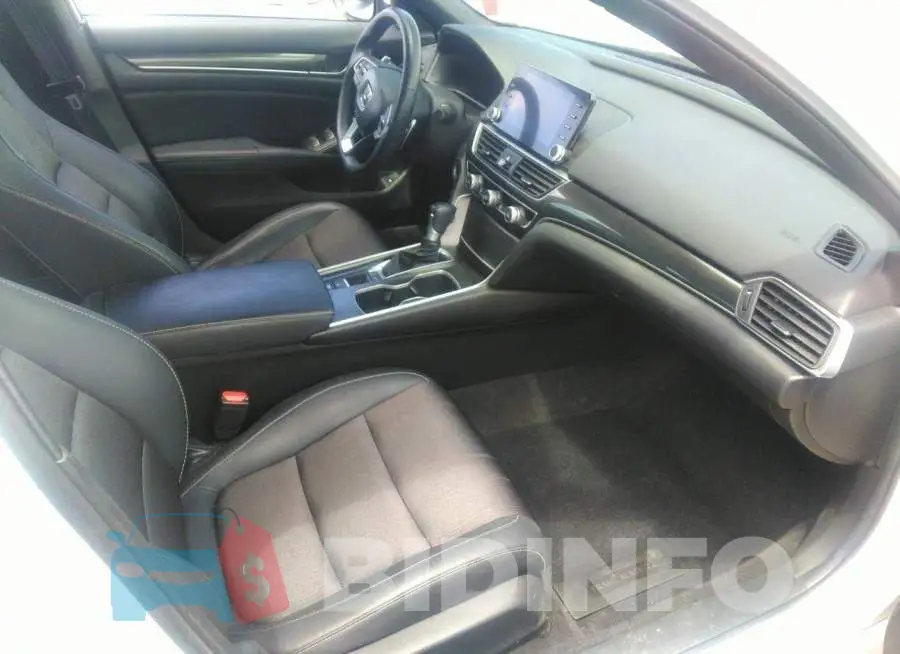 1HGCV1F33JA165432 Photo# 5