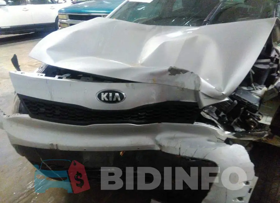 KNADM5A32G6645944 Photo# 6