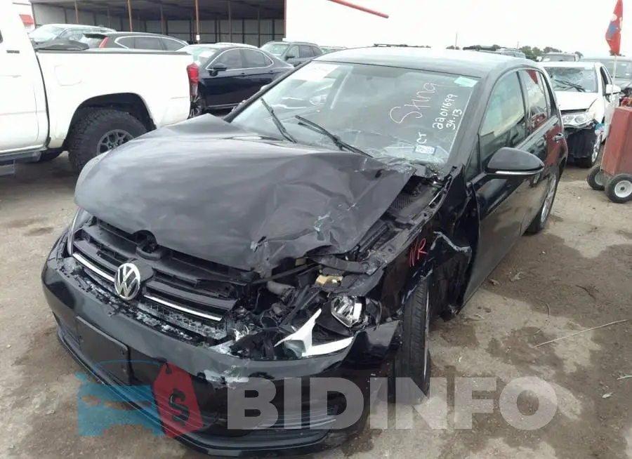 3VW217AUXHM046036 Photo# 6