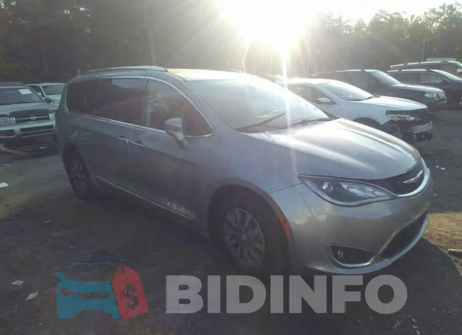 2C4RC1EG5LR172982 Photo# 1