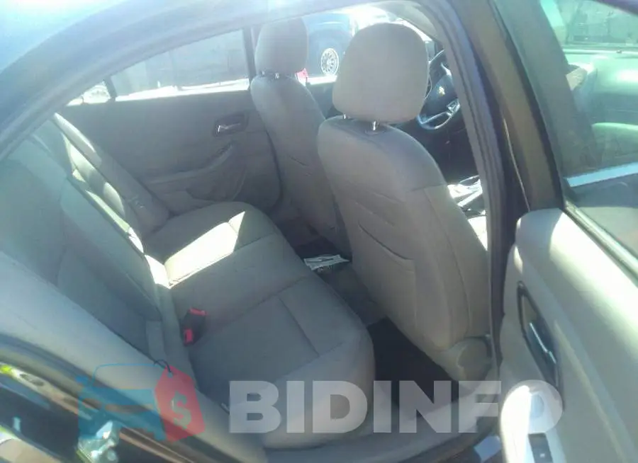 1G11B5SL2FF165713 Photo# 8