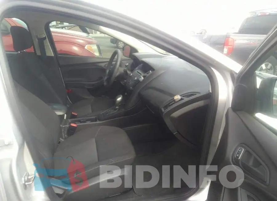 1FADP3E20FL313703 Photo# 5