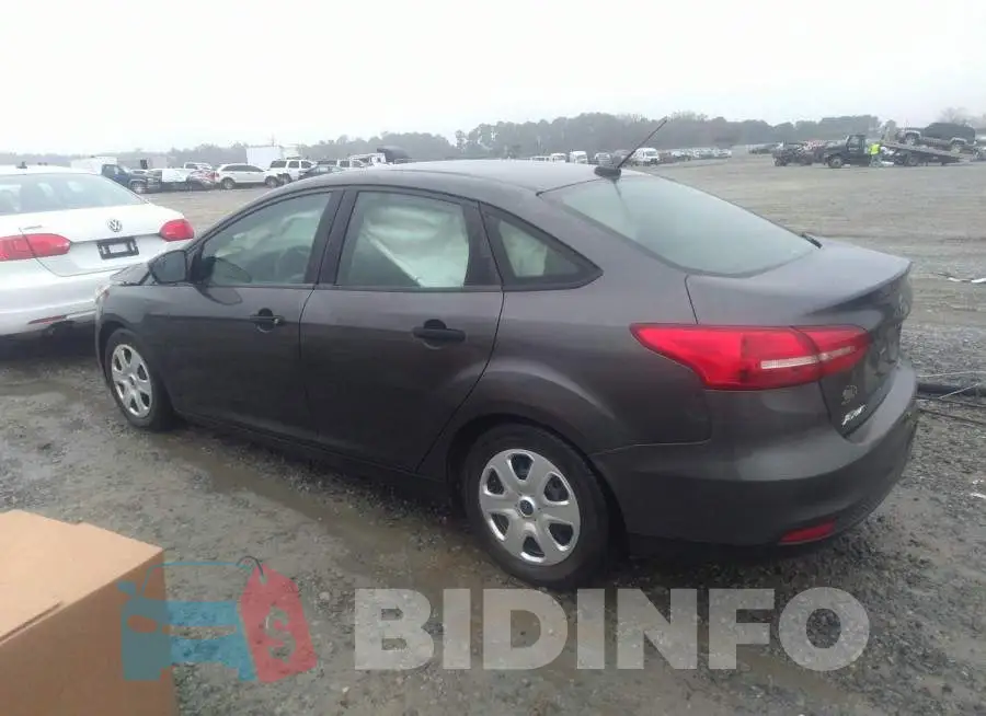 1FADP3E25GL378368 Photo# 3