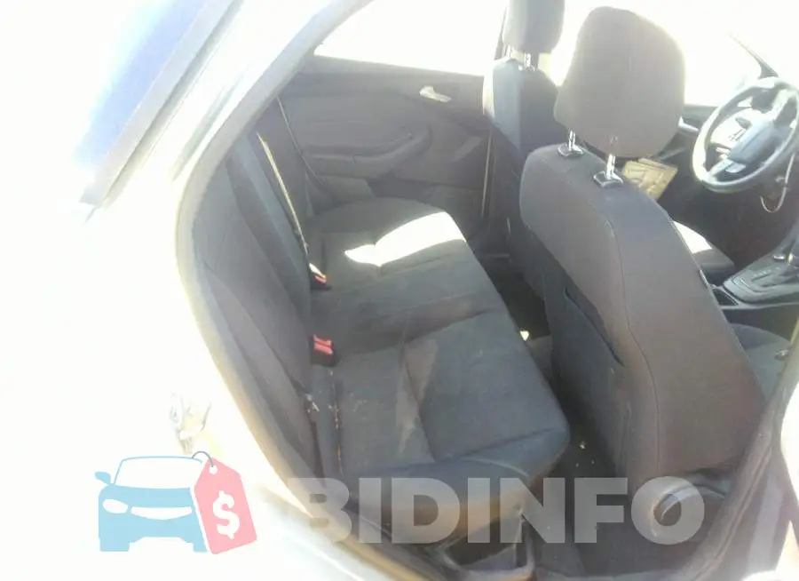 1FADP3F20FL295394 Photo# 8