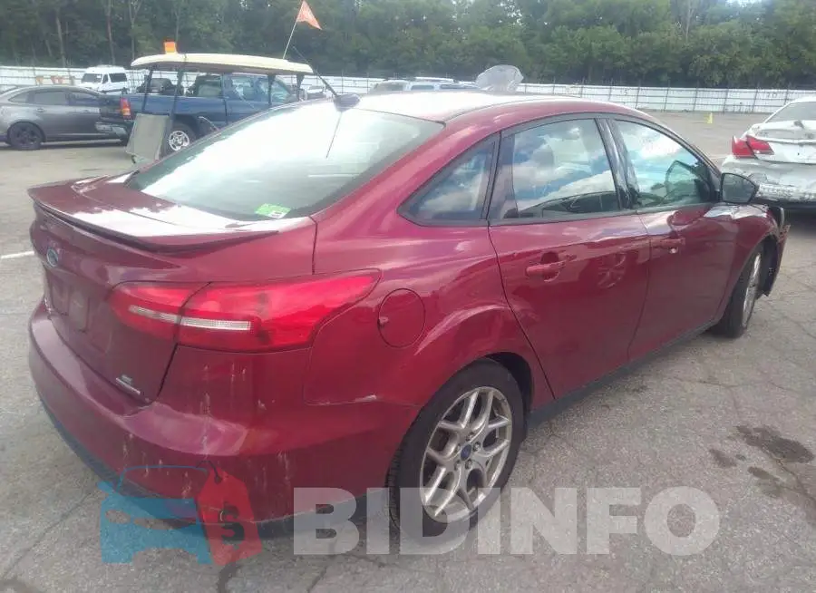 1FADP3F22FL218803 Photo# 4
