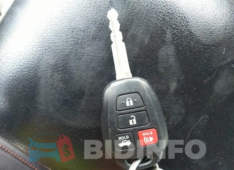 4T1BF1FK2HU760226 Photo# 11