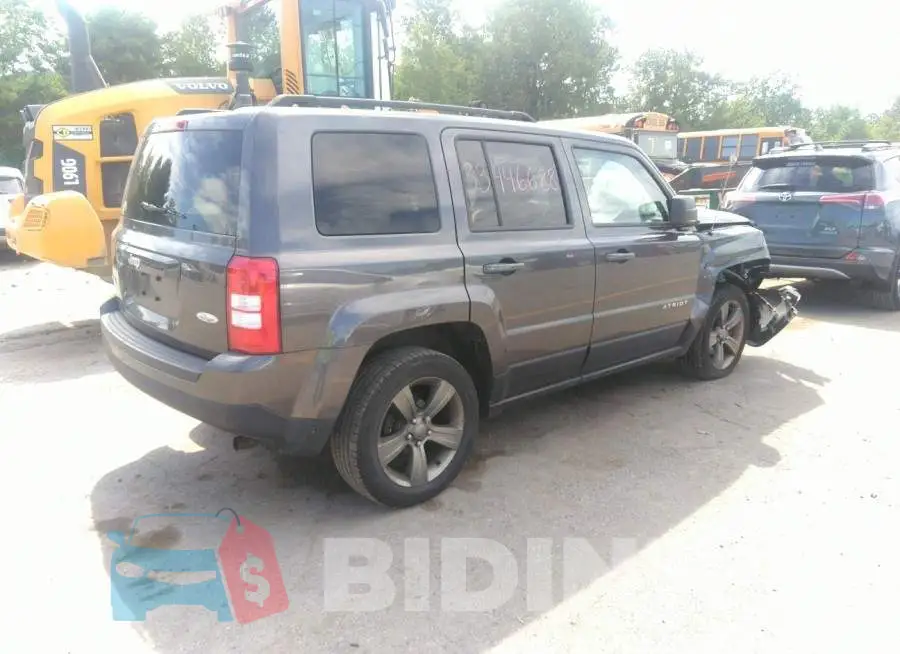 1C4NJRFB8FD249079 Photo# 4