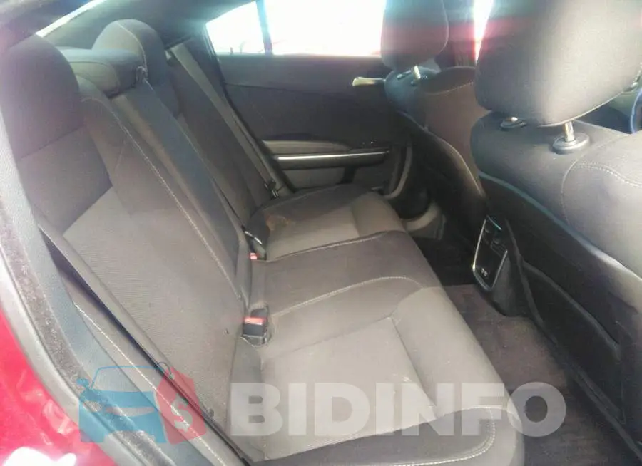 2C3CDXGJ7JH290327 Photo# 8