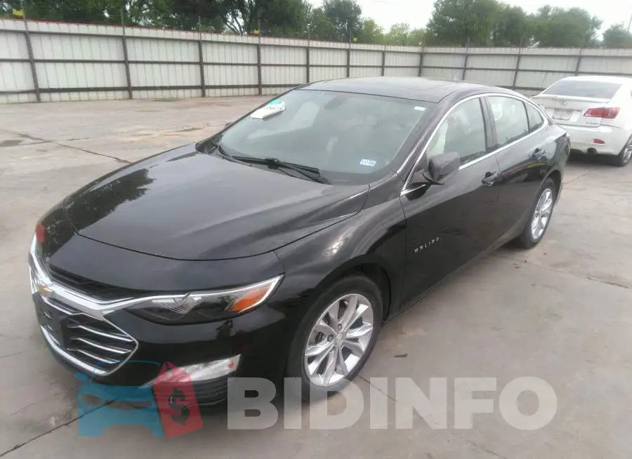 1G1ZD5ST2LF001497 Photo# 2
