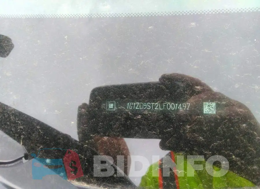 1G1ZD5ST2LF001497 Photo# 9