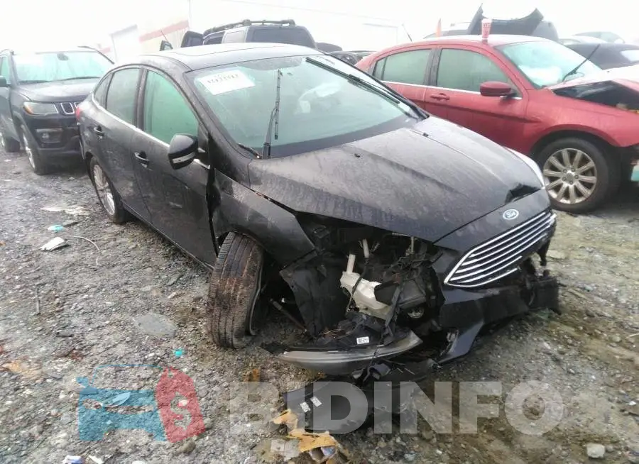1FADP3J21JL326507 Photo# 1