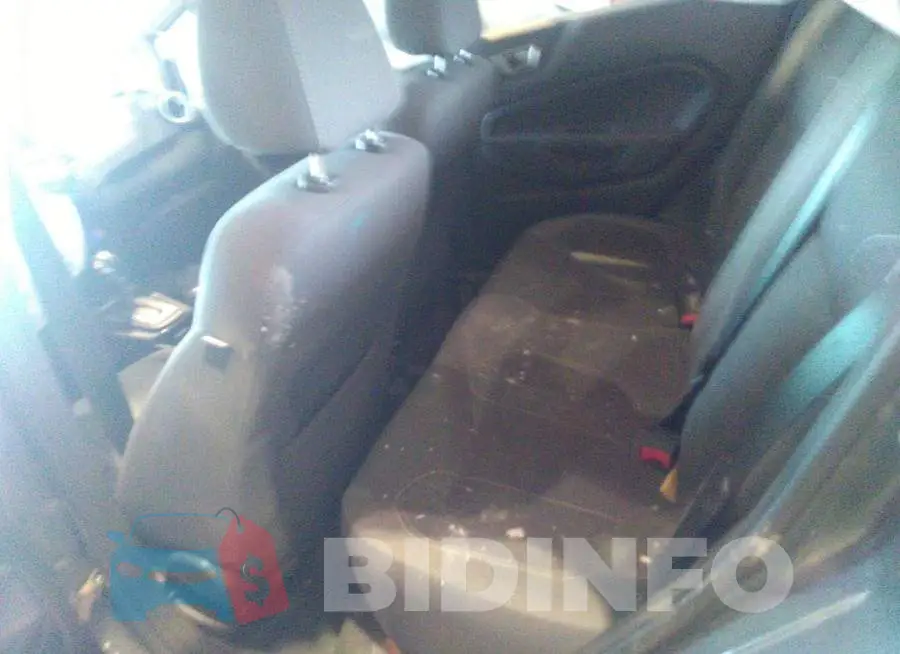 3FADP4EJXFM144530 Photo# 8