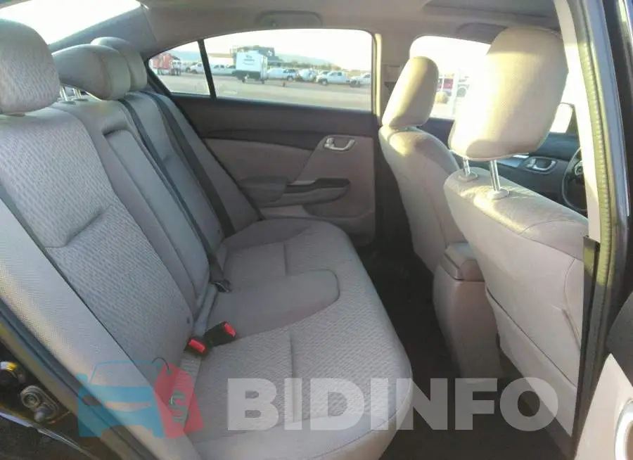 19XFB2F8XFE000407 Photo# 8