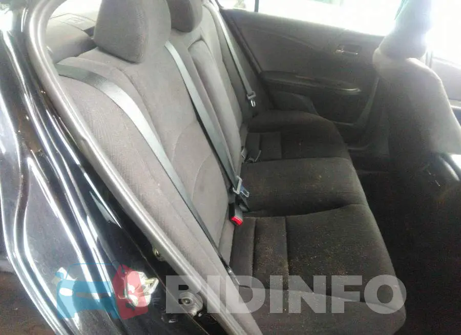 1HGCR2F71FA271544 Photo# 8