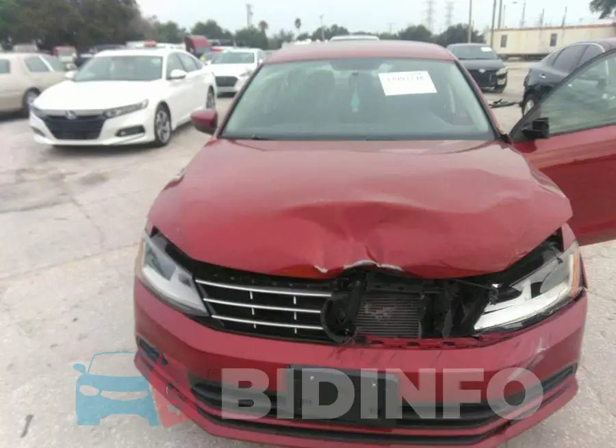 3VW2B7AJ3JM234776 Photo# 6