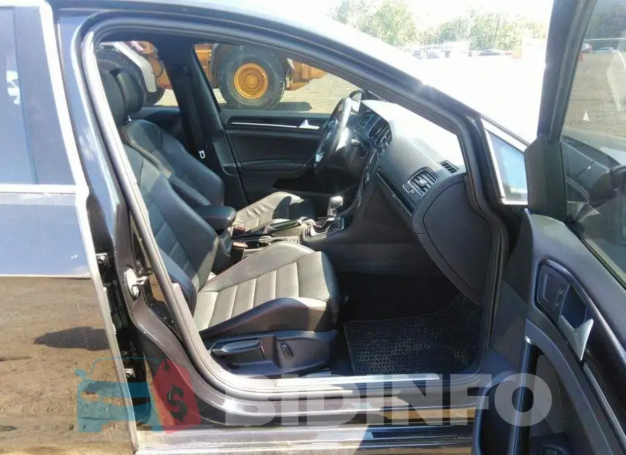 3VW447AU9HM039840 Photo# 5