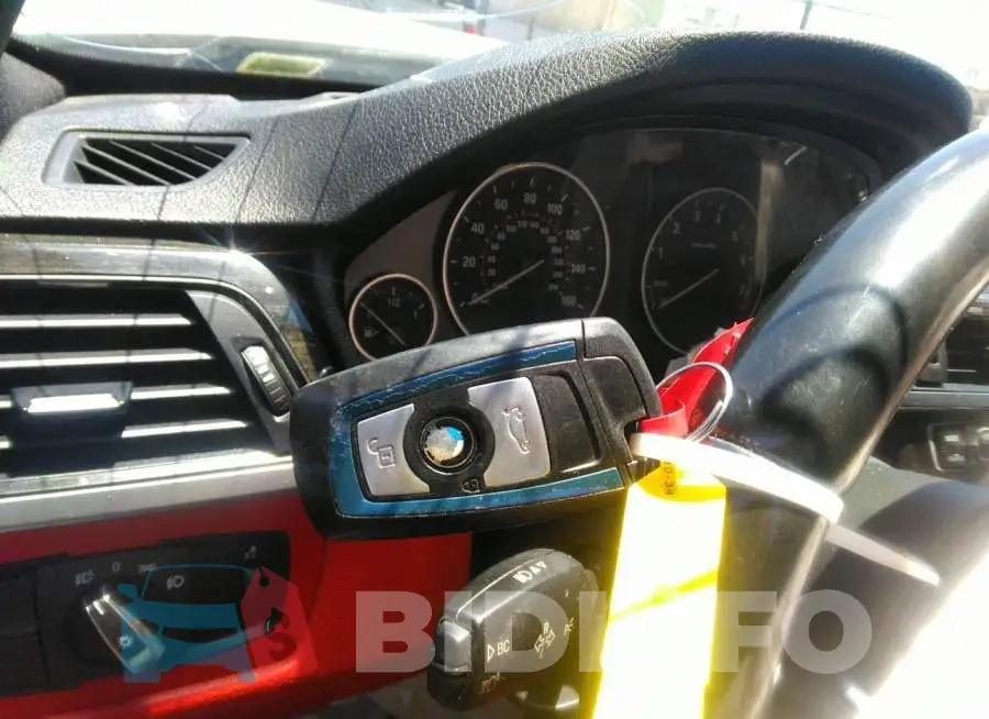 WBA4A9C52FGL86167 Photo# 11