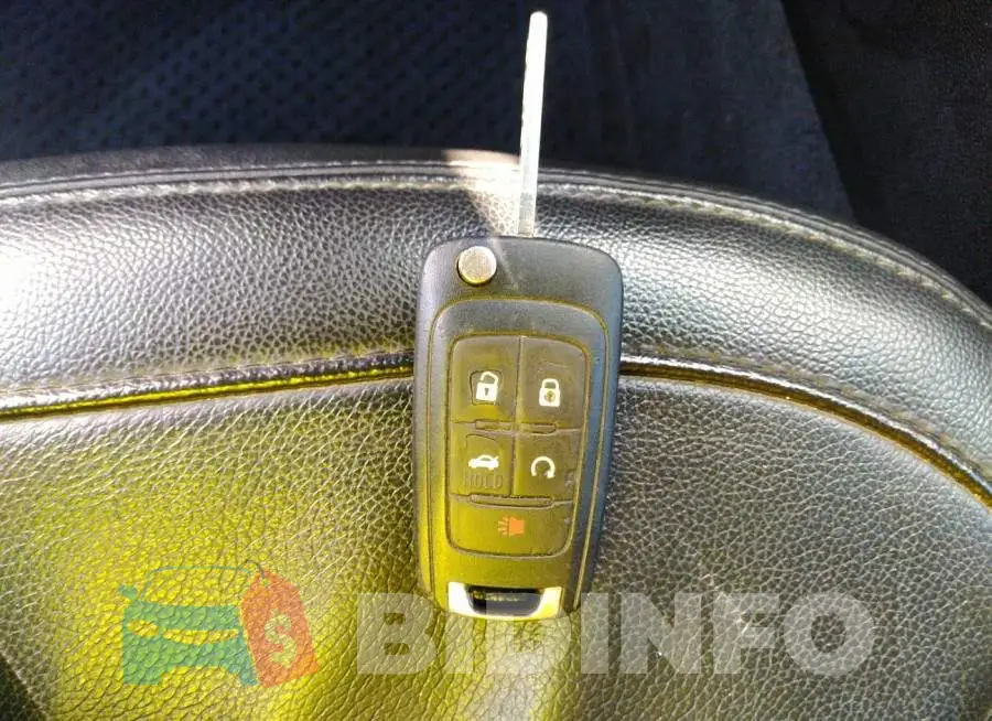 1G11E5SA2GF130869 Photo# 11