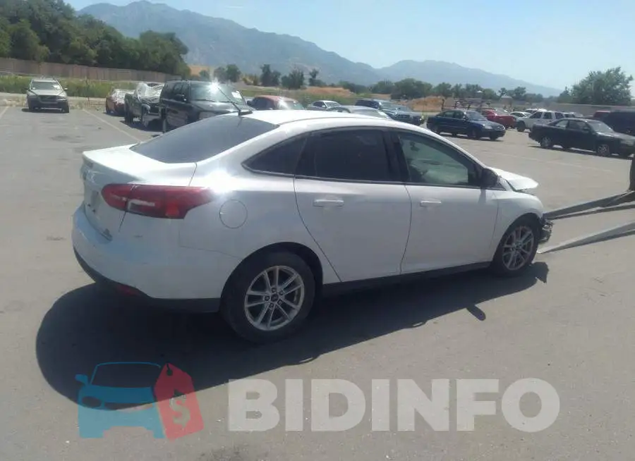 1FADP3F24FL385356 Photo# 4