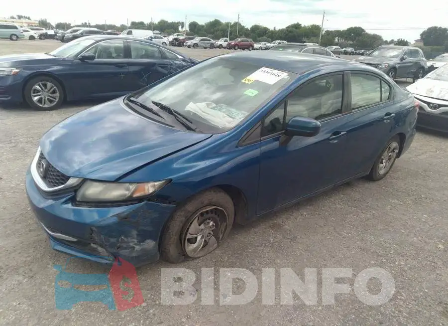 19XFB2F57FE060053 Photo# 2