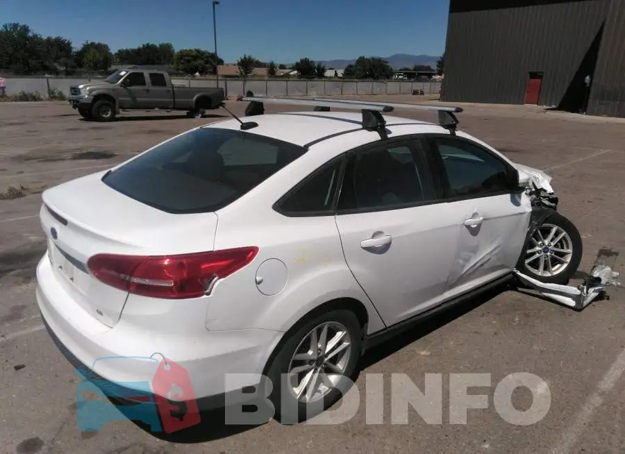 1FADP3F28HL321937 Photo# 4