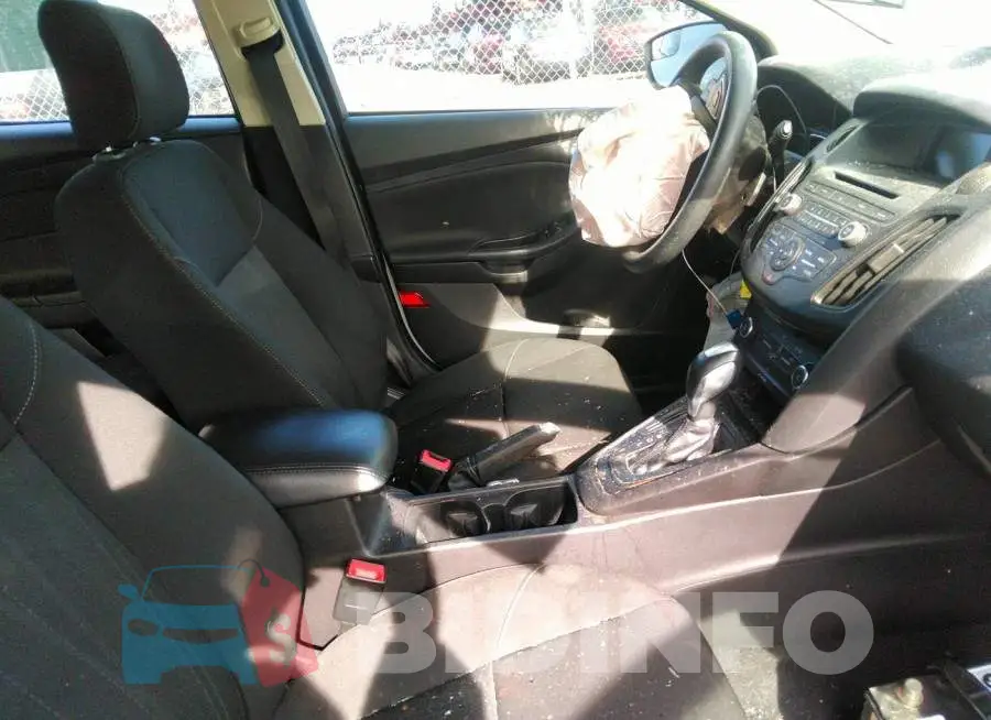 1FADP3K26FL222892 Photo# 5