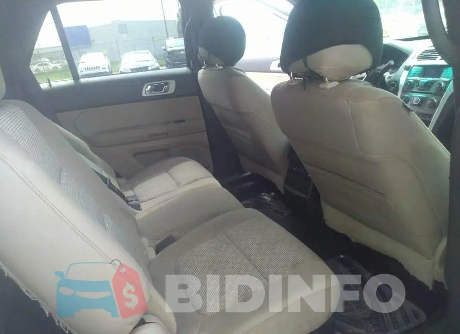 1FM5K8D80FGB51169 Photo# 8