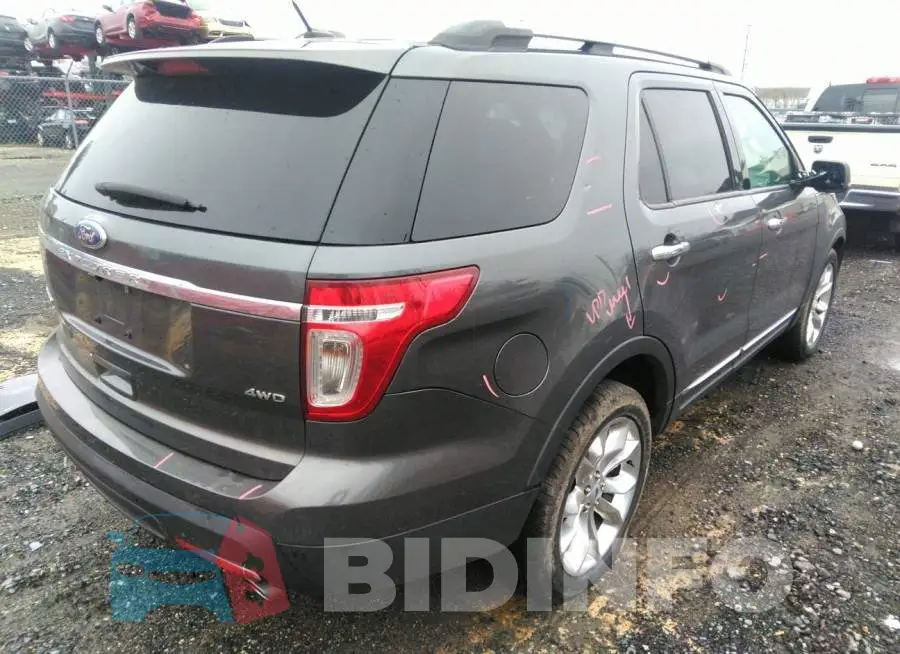 1FM5K8F82FGC00997 Photo# 4