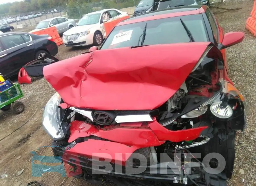 KMHTC6AD3FU235188 Photo# 6