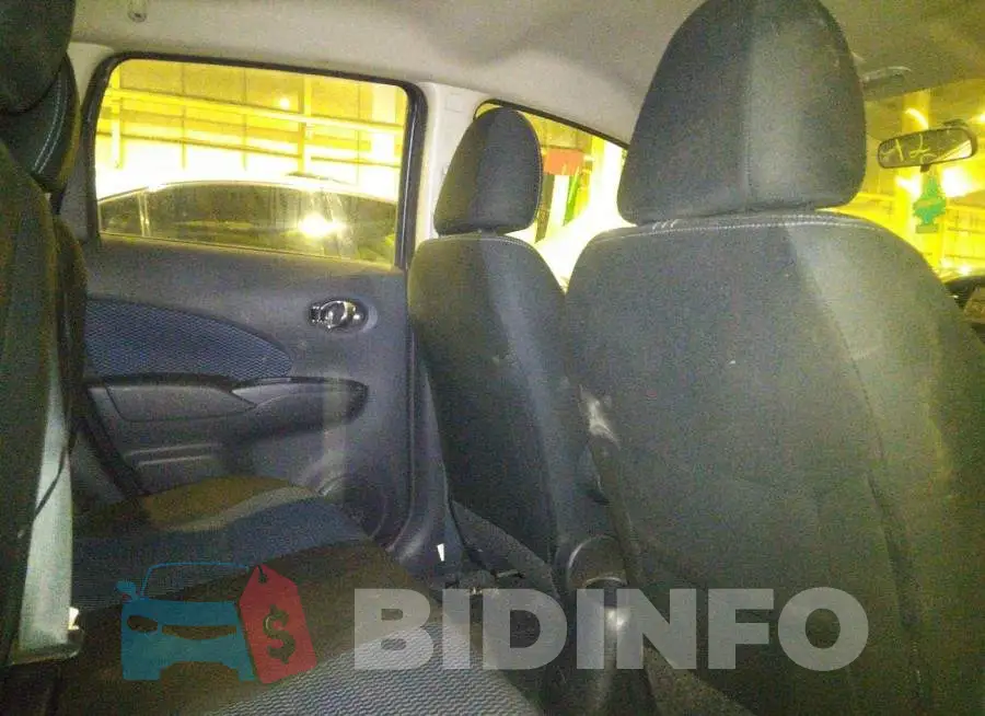 001CE2CP1KL361104 Photo# 8