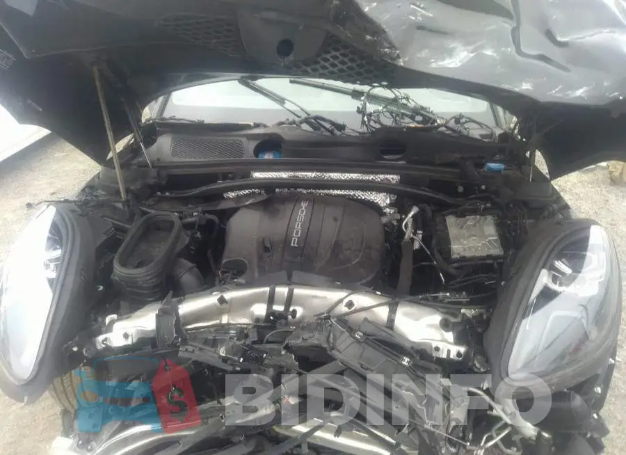 WP1AA2A56MLB05264 Photo# 10