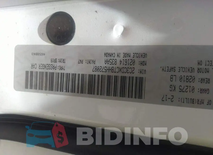 2C3CDXCT8HH572087 Photo# 9